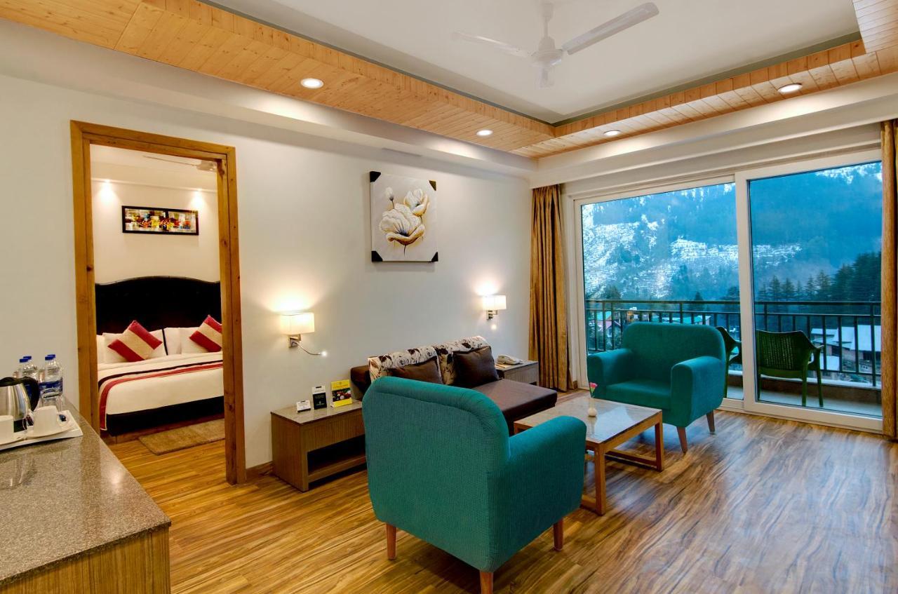 The Orchard Greens Resort - A Centrally Heated Property Manāli Exteriér fotografie